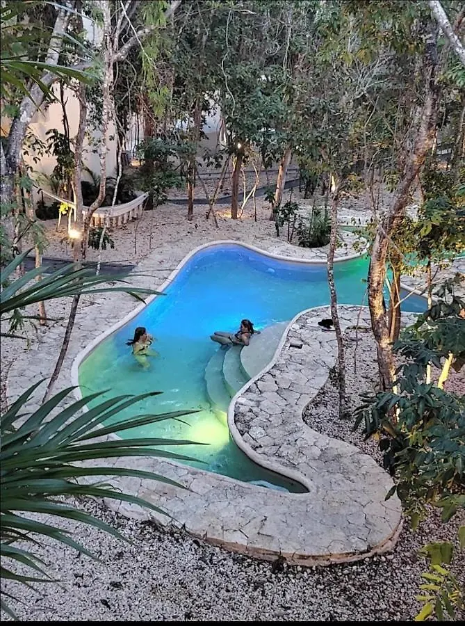 Jungle Oasis Studio: Beachside Retreat with Pool and Amenities Tulum Mexico